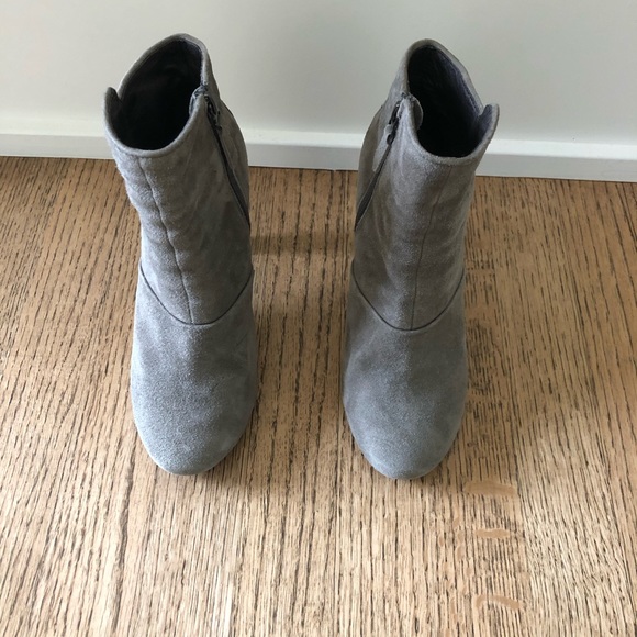 Like New! Italian Boots bought in Italy - Picture 2 of 5